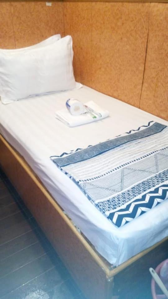 Toronto Motel Hk Гонконг Экстерьер фото